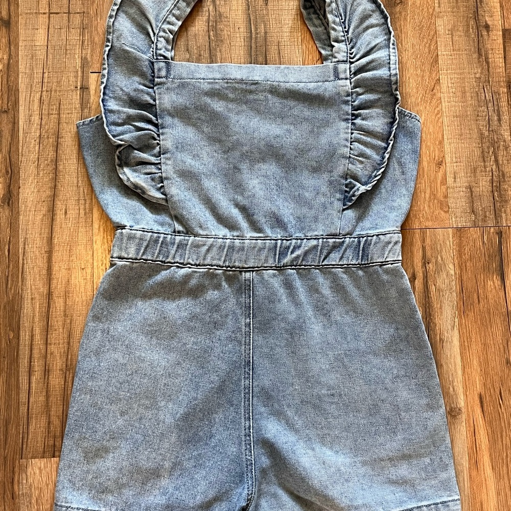 Women’s Light Wash Denim Ruffle-Strap Romper - Light Blue - Picture 3 of 3